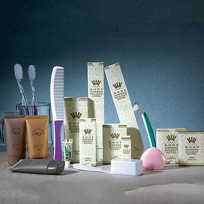 酒店一次性用品 從三星級(jí)紙盒套裝看廠家直銷的優(yōu)勢(shì)與選購(gòu)指南